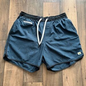 Men’s Vuori Banks Unlined Shorts 5”